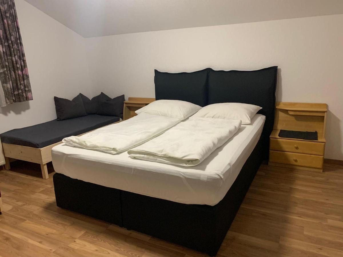 Apartamento Haus Angelika Innerbraz Exterior foto